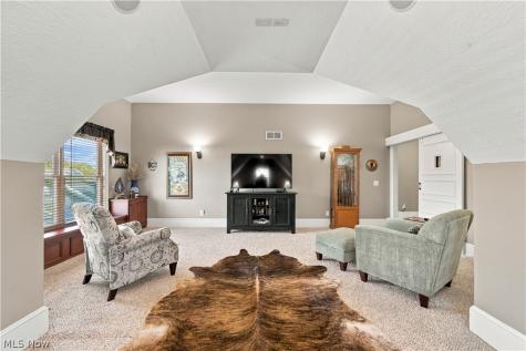 7028 Emerald Cove Avenue NW Canal Fulton OH 44614