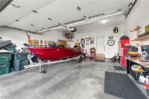 7028 Emerald Cove Avenue NW Canal Fulton OH 44614
