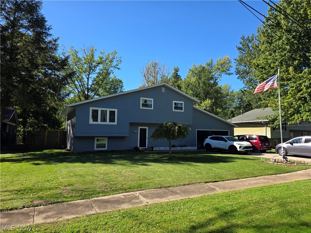 992 Lakewood Beach Drive Sheffield Lake OH 44054
