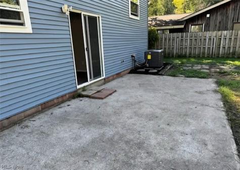 992 Lakewood Beach Drive Sheffield Lake OH 44054