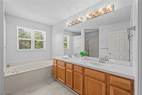 3521 Beaumont Drive Brunswick OH 44212