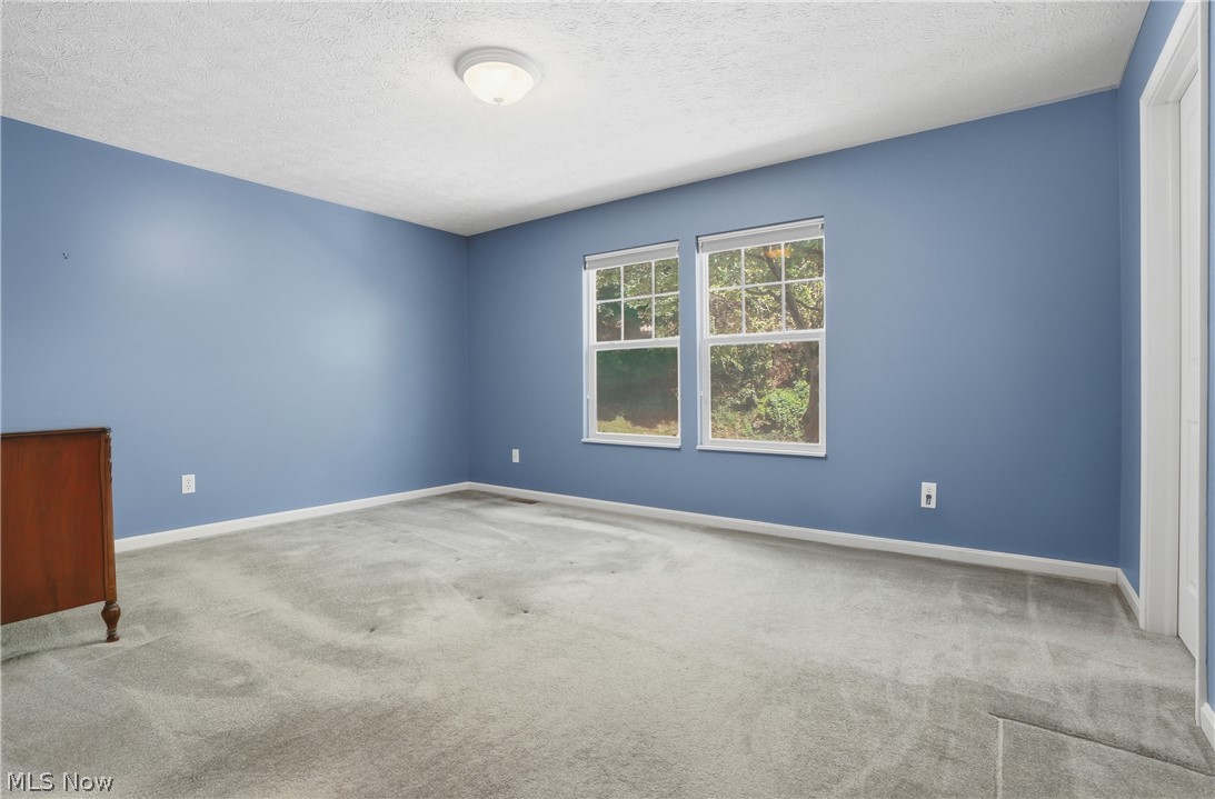 182 Elizabeth Parkway Akron OH 44304