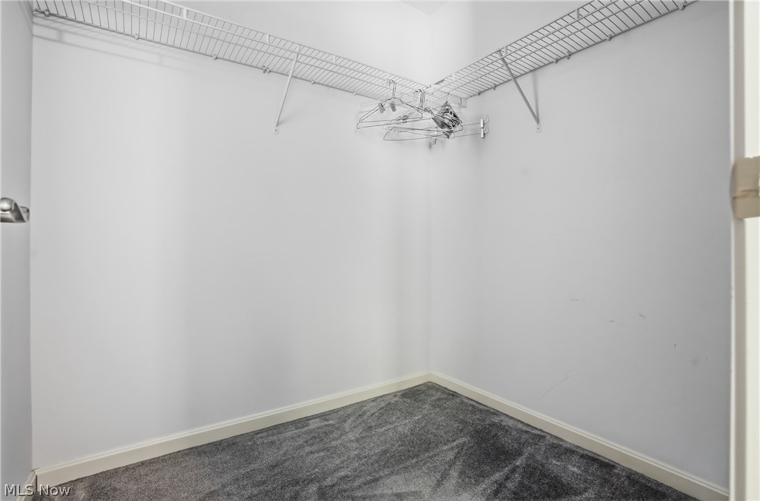 182 Elizabeth Parkway Akron OH 44304