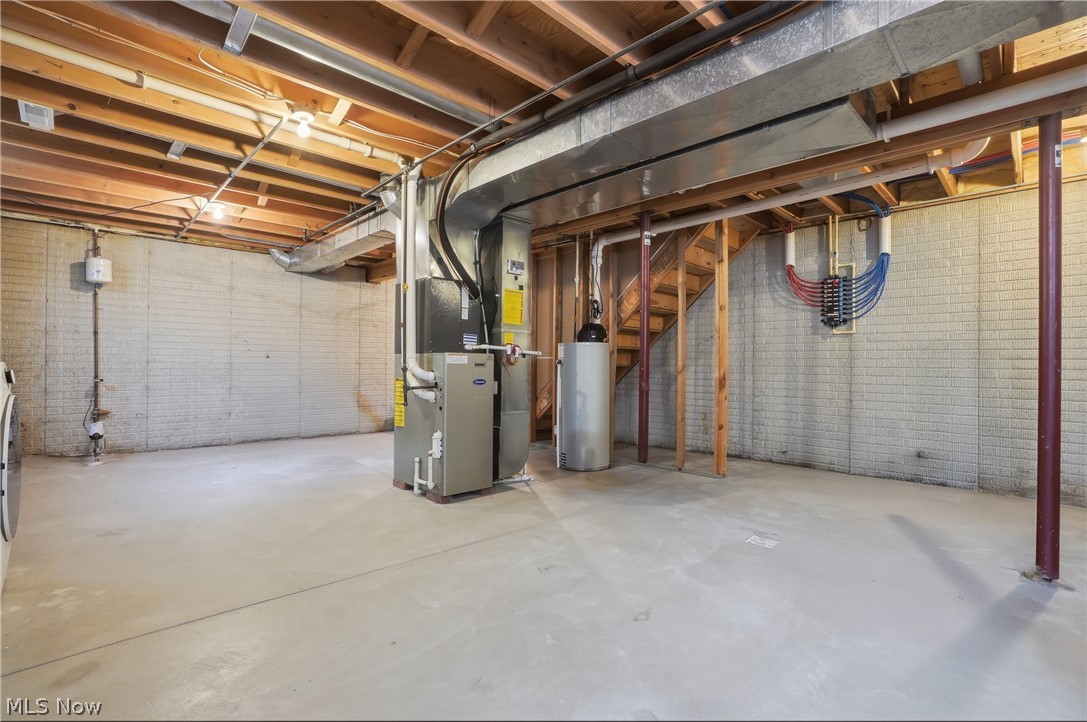 182 Elizabeth Parkway Akron OH 44304