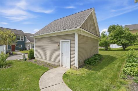 182 Elizabeth Parkway Akron OH 44304