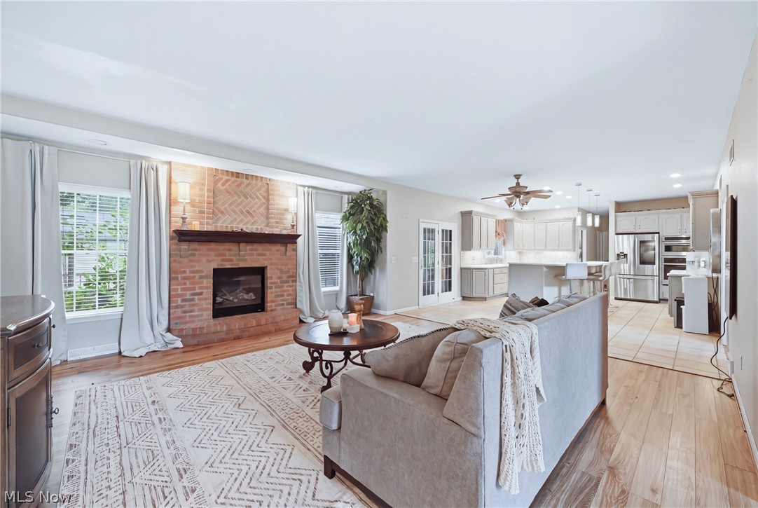 6605 Brookhollow Drive SW Warren OH 44481