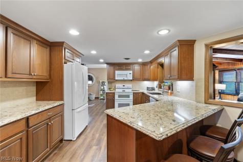 244 Cordelia Street SW North Canton OH 44720