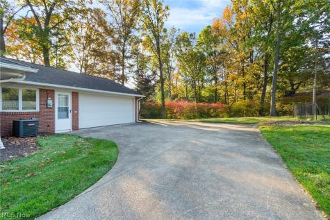244 Cordelia Street SW North Canton OH 44720
