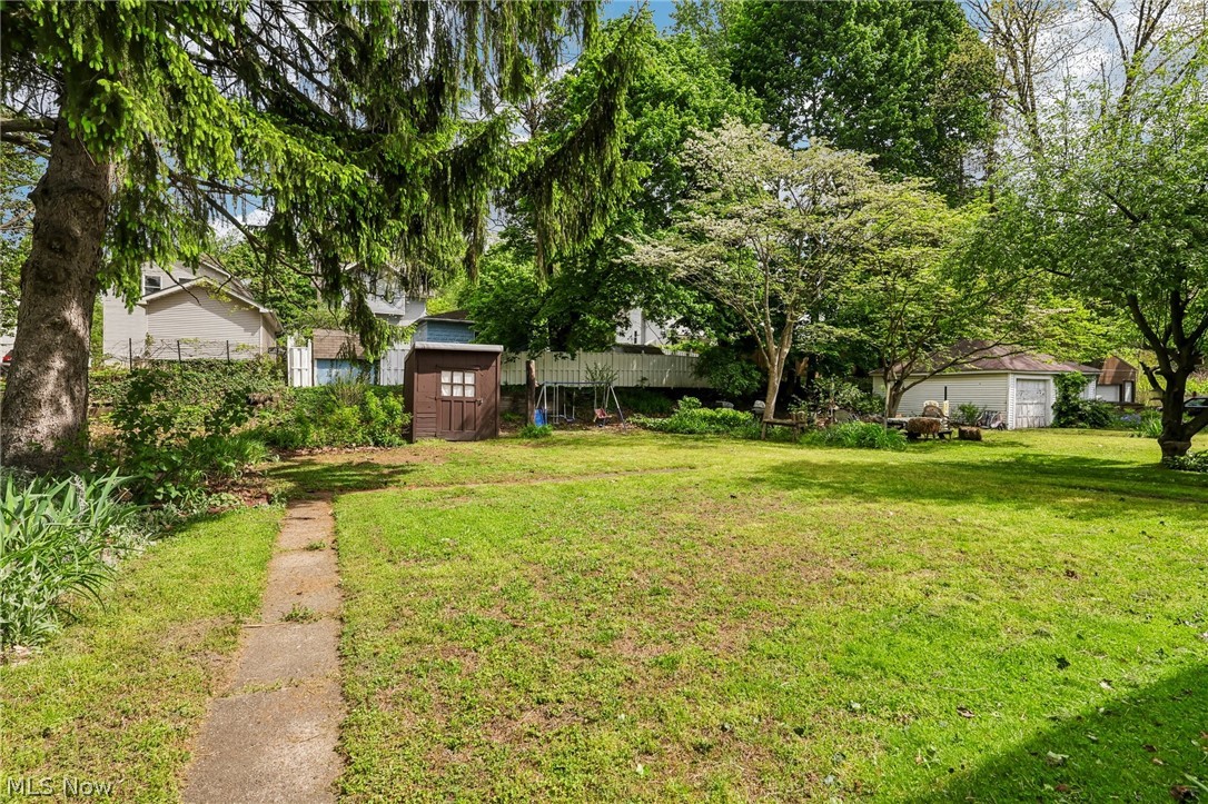 549 Parkdale Drive Akron OH 44307