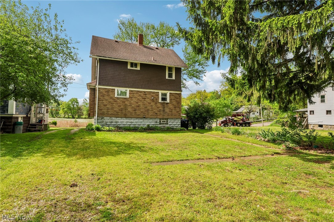 549 Parkdale Drive Akron OH 44307