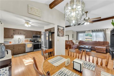 6435 Goebel Drive Parma OH 44134