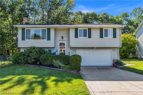 6435 Goebel Drive Parma OH 44134
