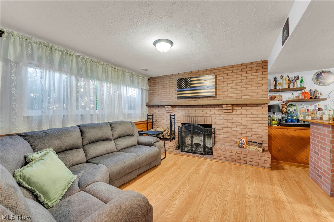 6435 Goebel Drive Parma OH 44134