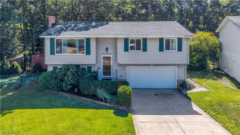 6435 Goebel Drive Parma OH 44134