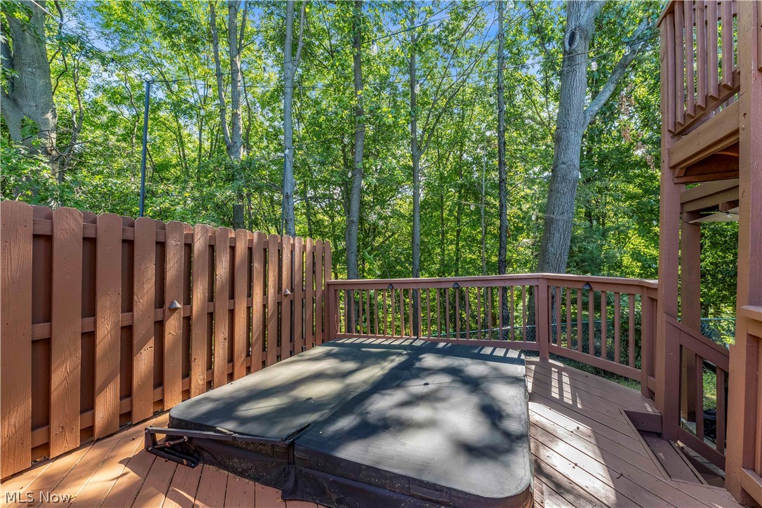 6435 Goebel Drive Parma OH 44134
