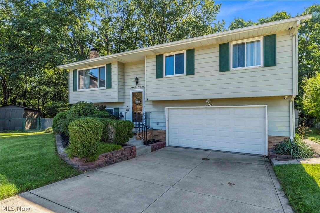 6435 Goebel Drive Parma OH 44134