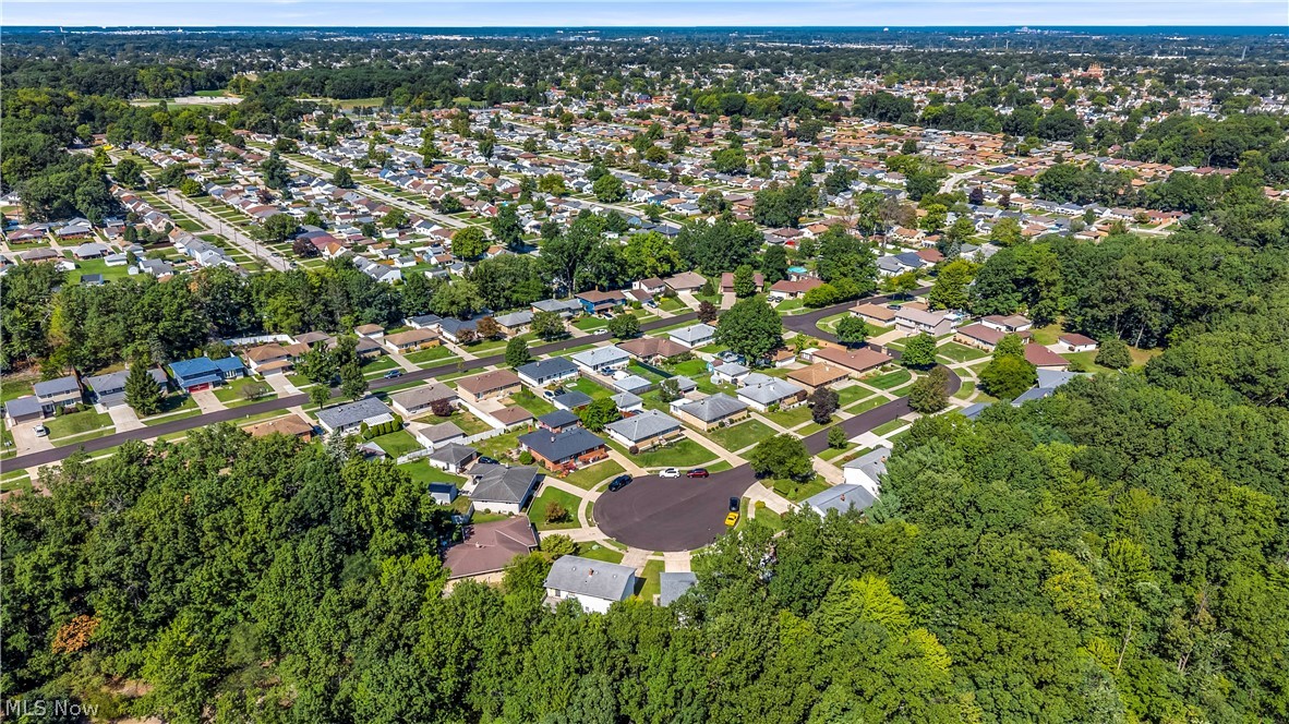 6435 Goebel Drive Parma OH 44134