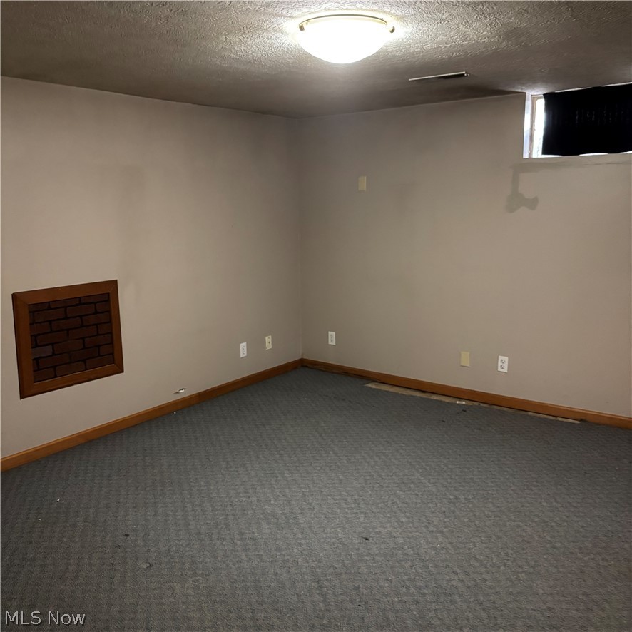 224 S Leavitt Road Amherst OH 44001