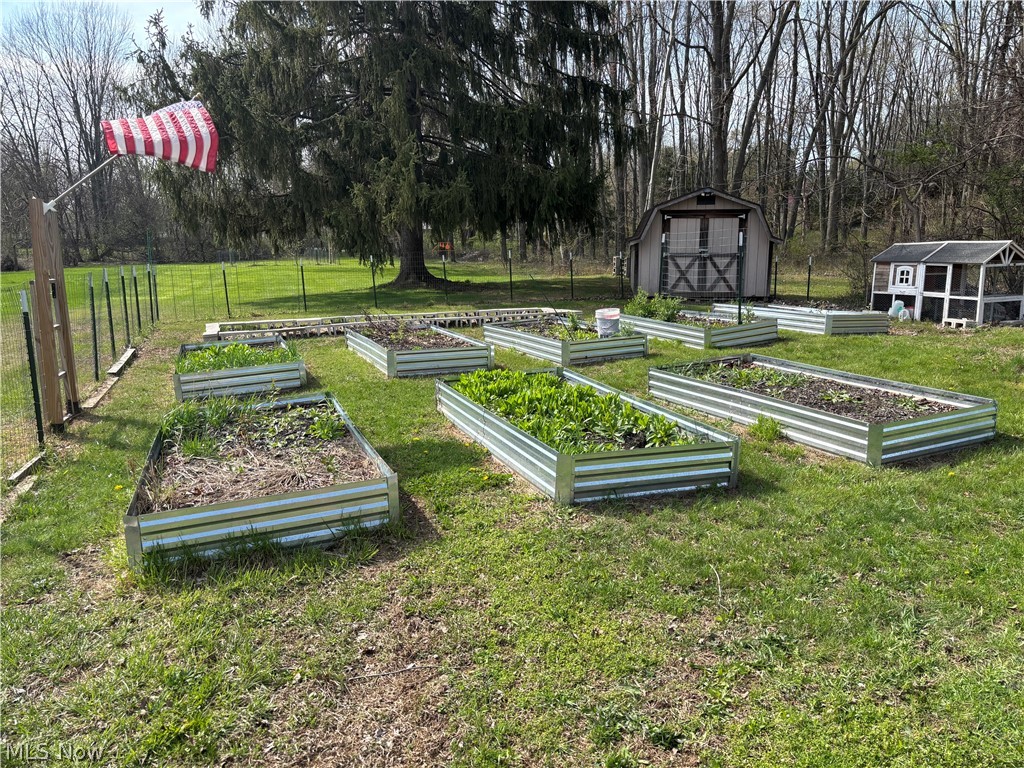 224 S Leavitt Road Amherst OH 44001