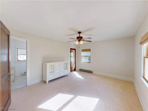 27 Mayfield Avenue Akron OH 44313