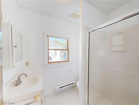 27 Mayfield Avenue Akron OH 44313
