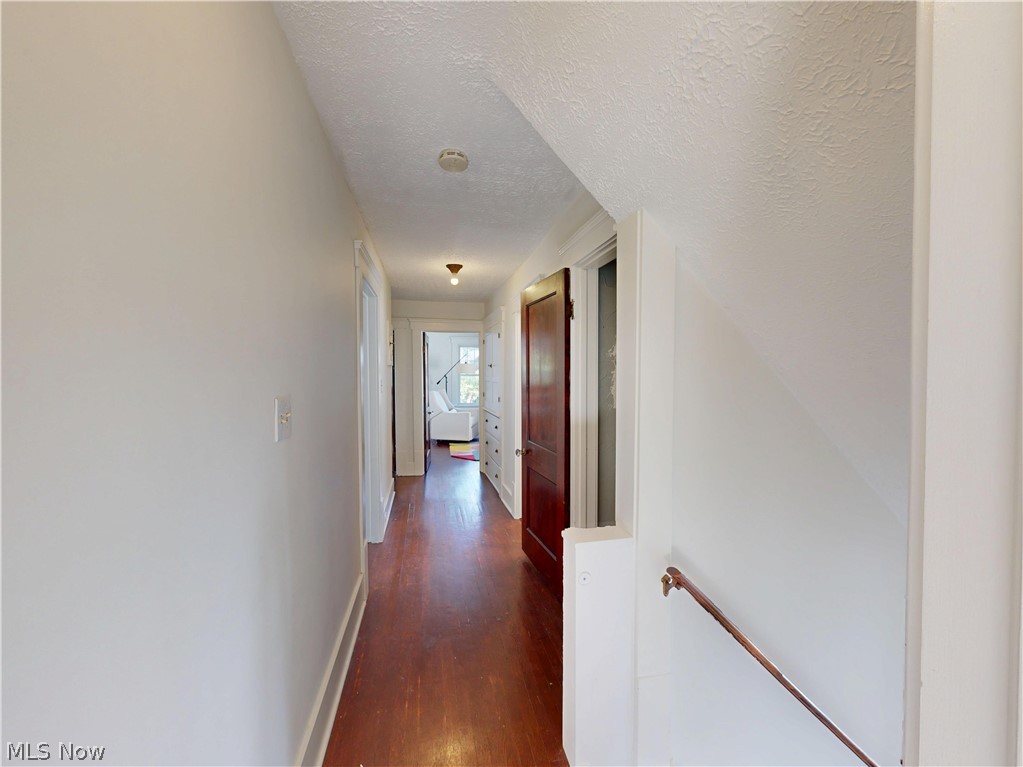 27 Mayfield Avenue Akron OH 44313