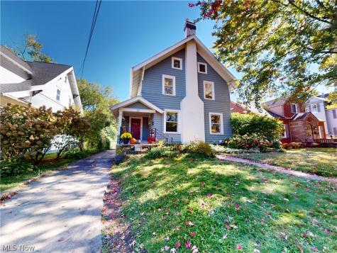 27 Mayfield Avenue Akron OH 44313