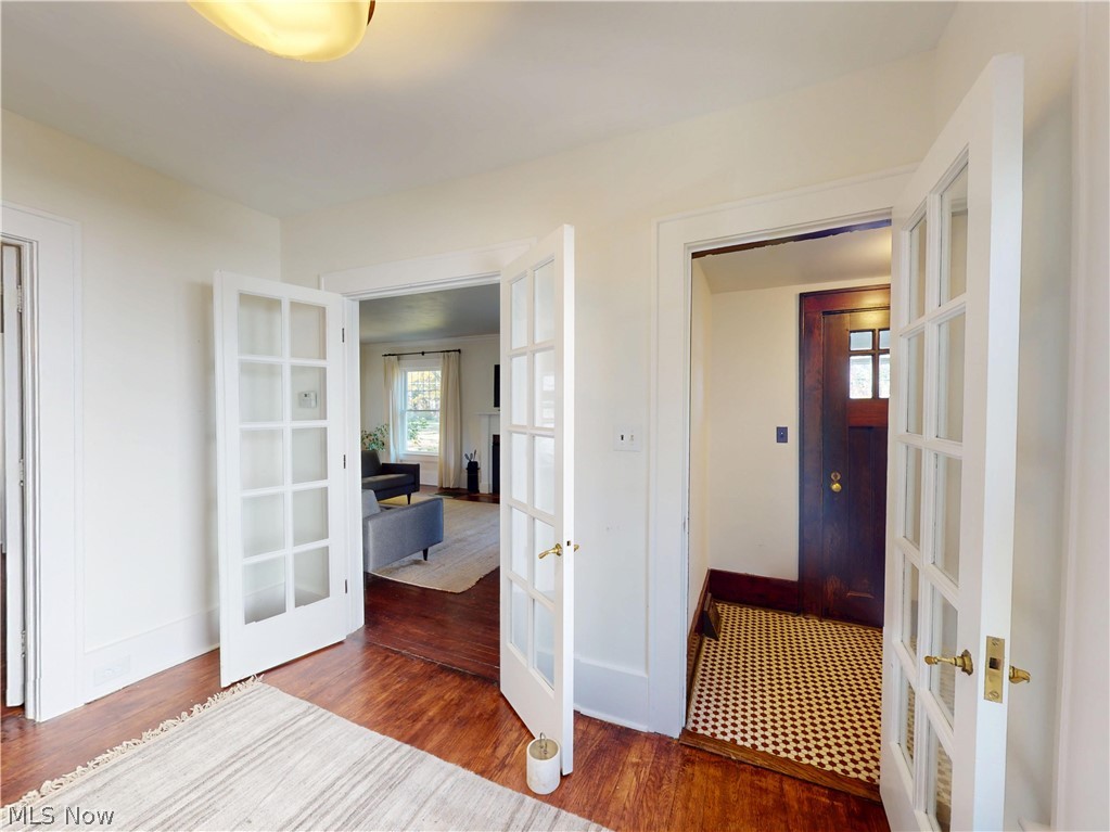27 Mayfield Avenue Akron OH 44313
