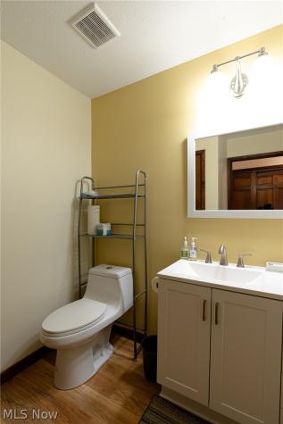 495 Cahoon Road Bay Village OH 44140