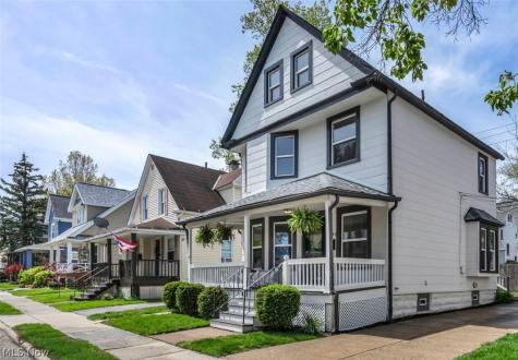 1548 Olivewood Avenue Lakewood OH 44107