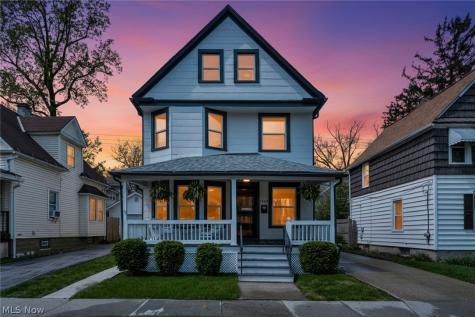 1548 Olivewood Avenue Lakewood OH 44107