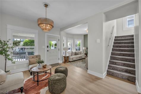 1548 Olivewood Avenue Lakewood OH 44107