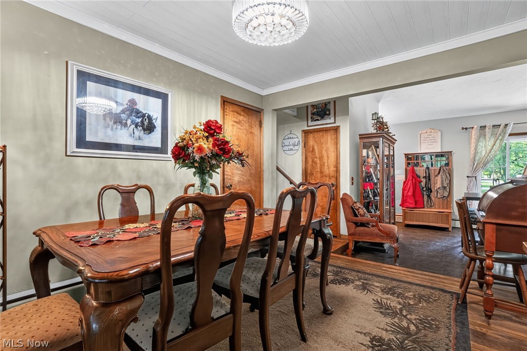 8910 Crackel Road Chagrin Falls OH 44023