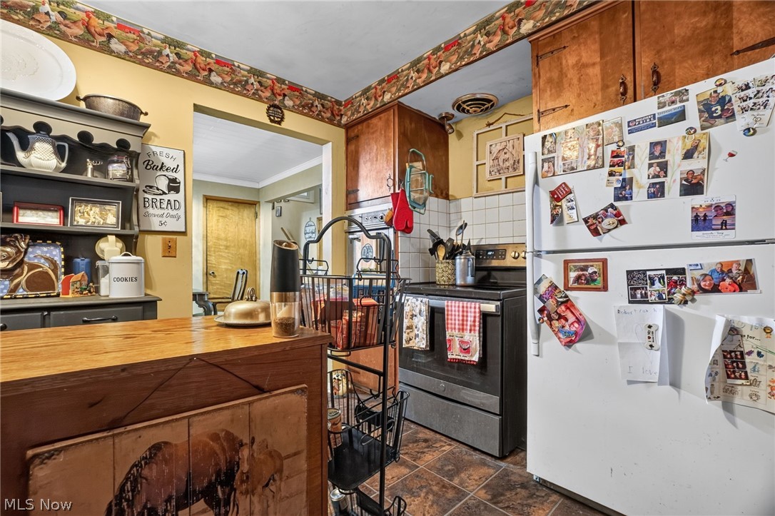 8910 Crackel Road Chagrin Falls OH 44023
