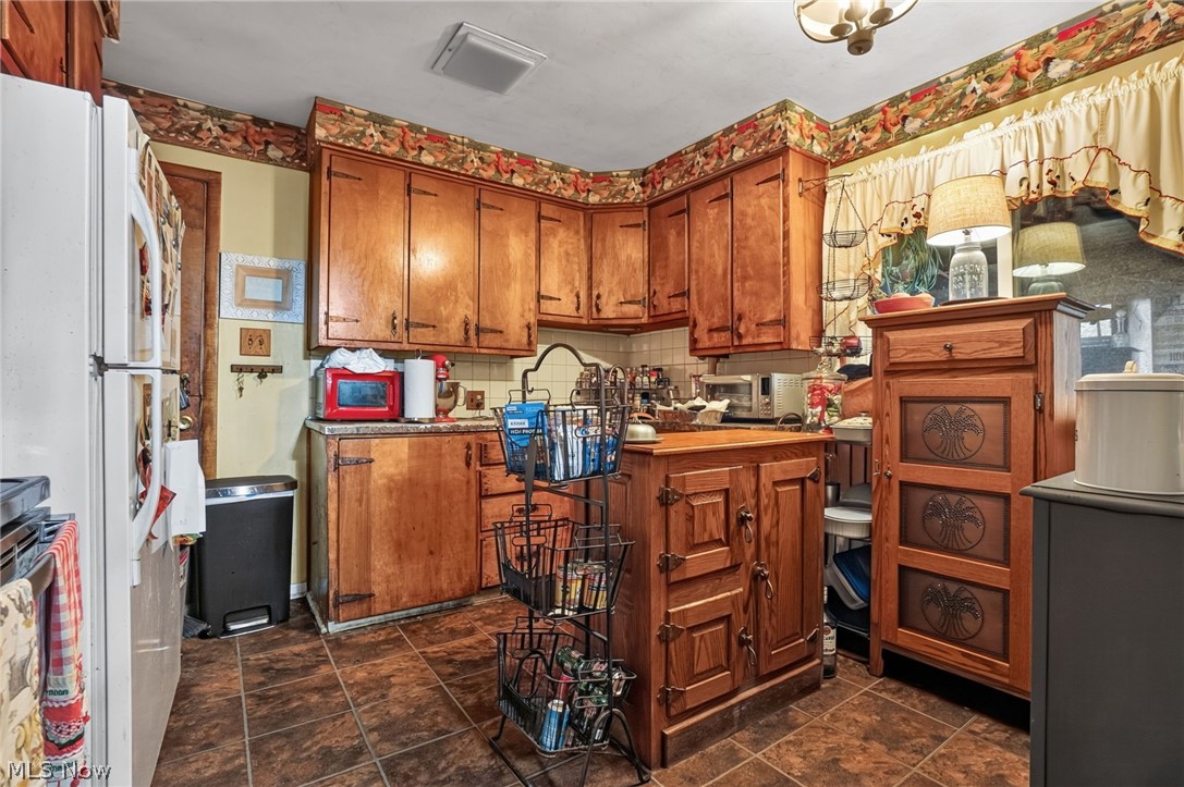 8910 Crackel Road Chagrin Falls OH 44023
