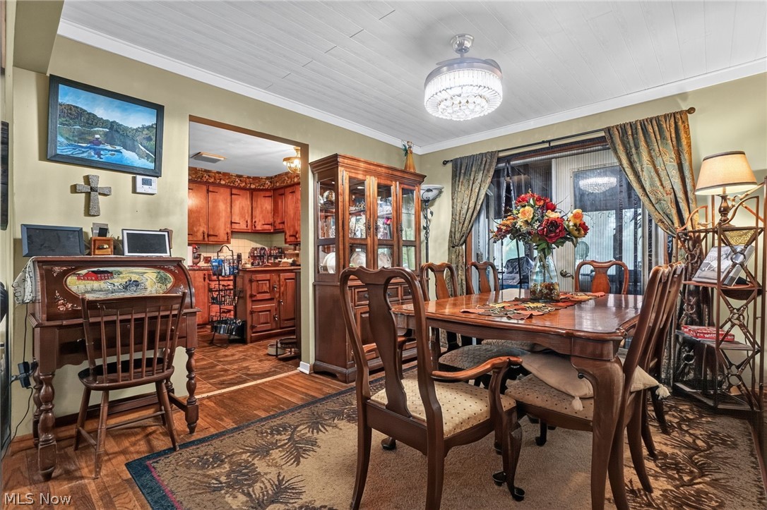 8910 Crackel Road Chagrin Falls OH 44023