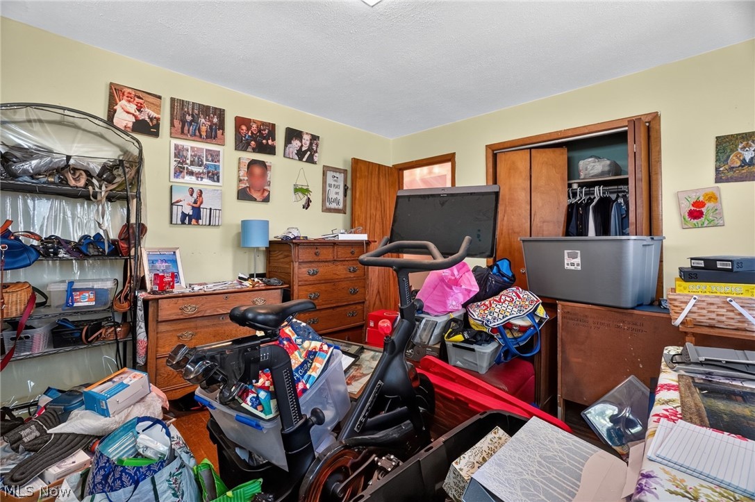 8910 Crackel Road Chagrin Falls OH 44023