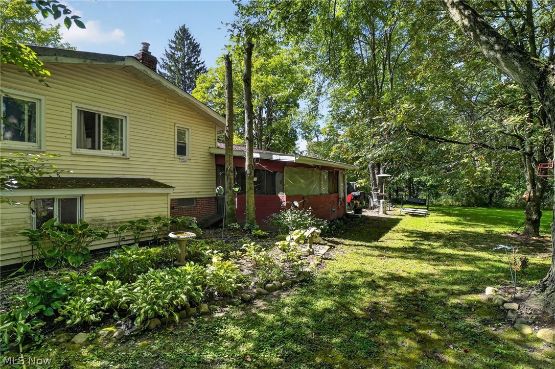 8910 Crackel Road Chagrin Falls OH 44023