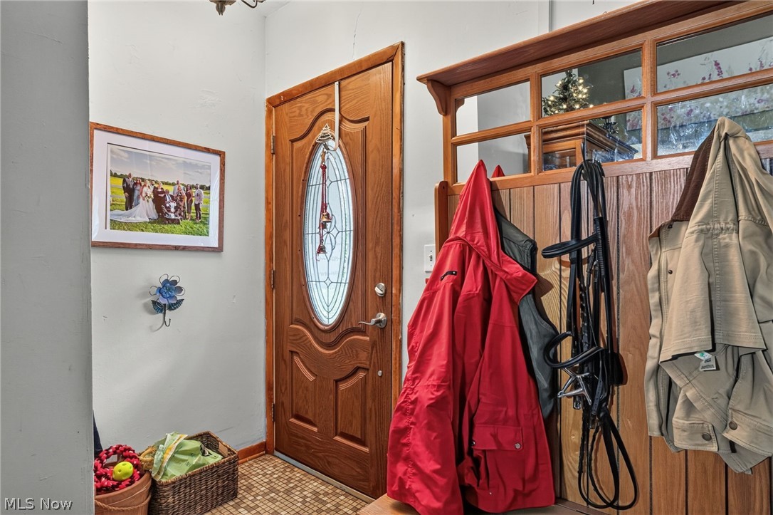 8910 Crackel Road Chagrin Falls OH 44023