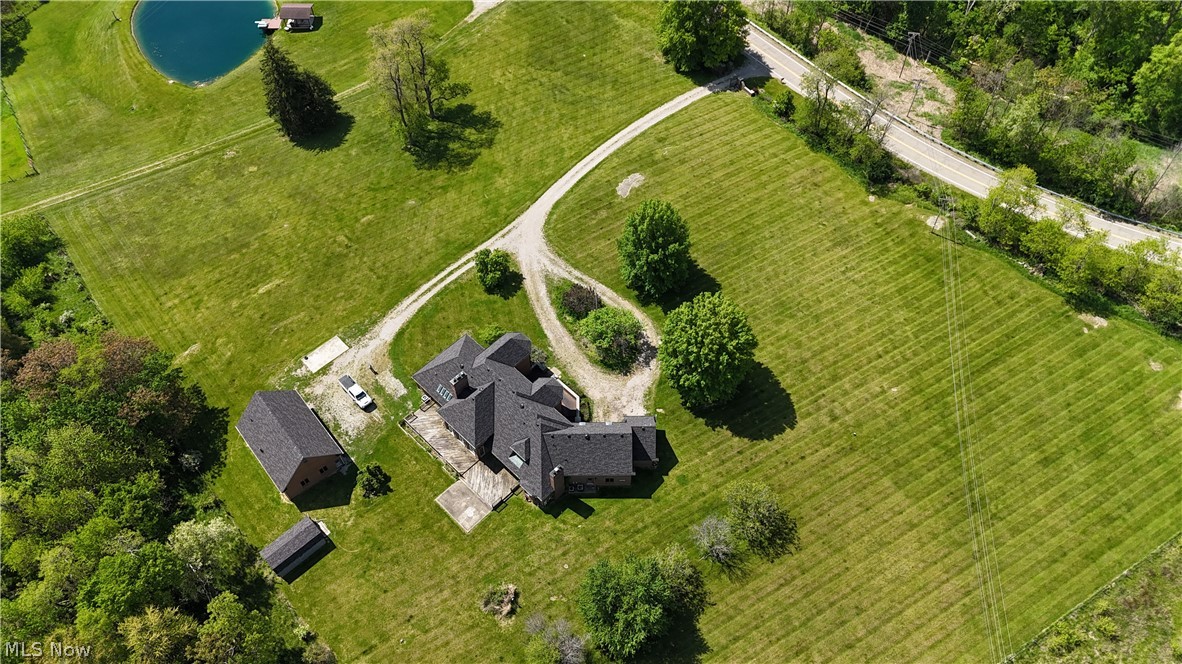 4020 Dillon Hills Drive Nashport OH 43830