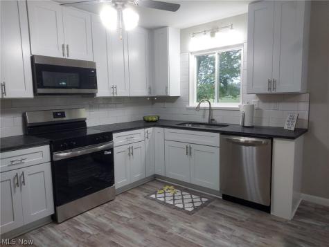 3656 Vandemark Road Litchfield OH 44253