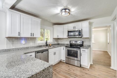 4867 Royalwood Road North Royalton OH 44133