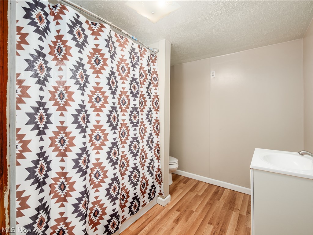 46601 Valley Road Caldwell OH 43724