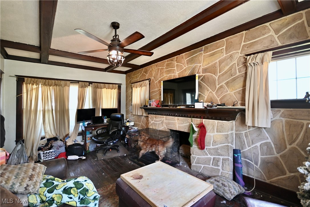 363 Maple Drive Poland OH 44514