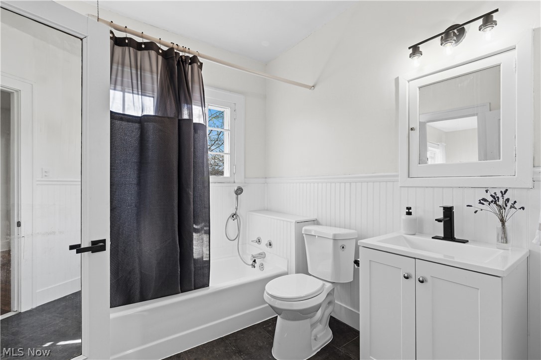 14605 S Woodland Road Shaker Heights OH 44120