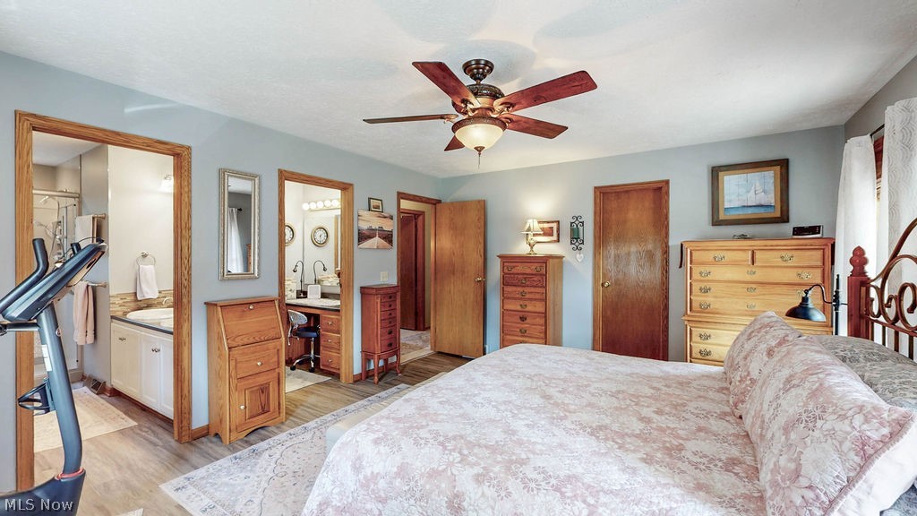1067 Mohawk Trail SW Hartville OH 44632