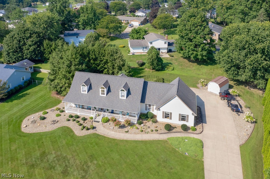 1067 Mohawk Trail SW Hartville OH 44632