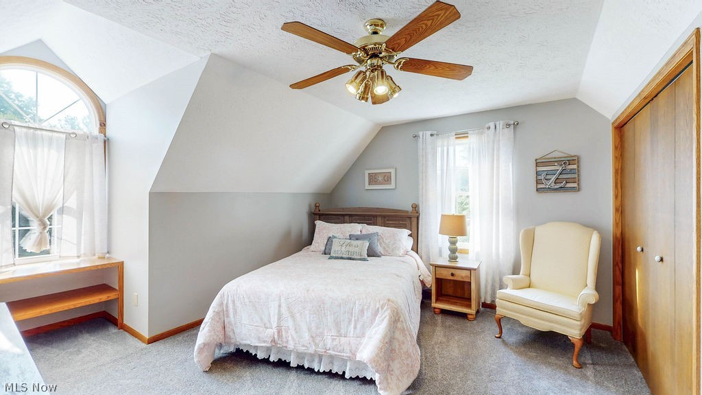 1067 Mohawk Trail SW Hartville OH 44632