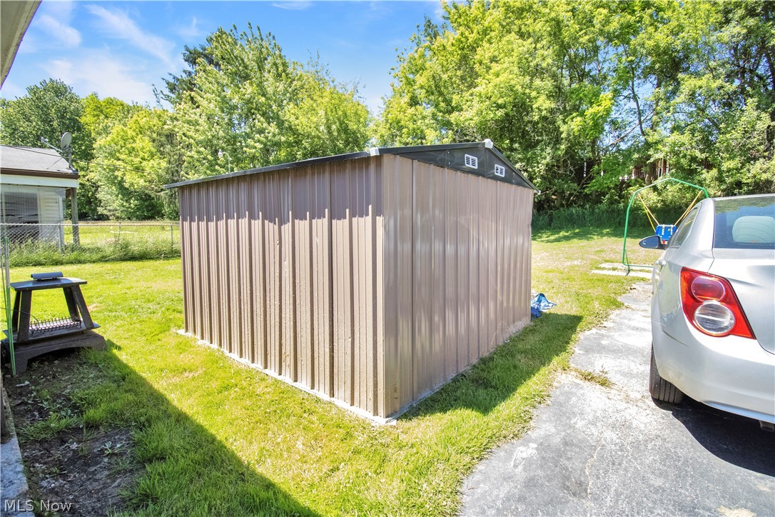 2340 Cherry Hill Avenue Youngstown OH 44509