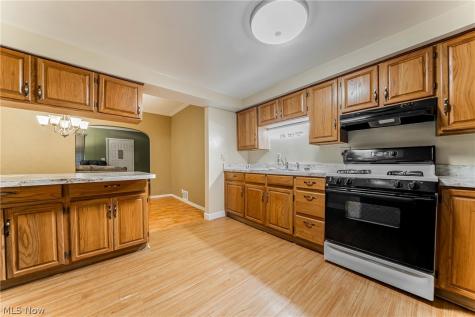 402 W 28th Street Lorain OH 44055